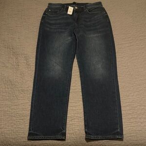 Ann Taylor Mid Rise The Taper Jeans